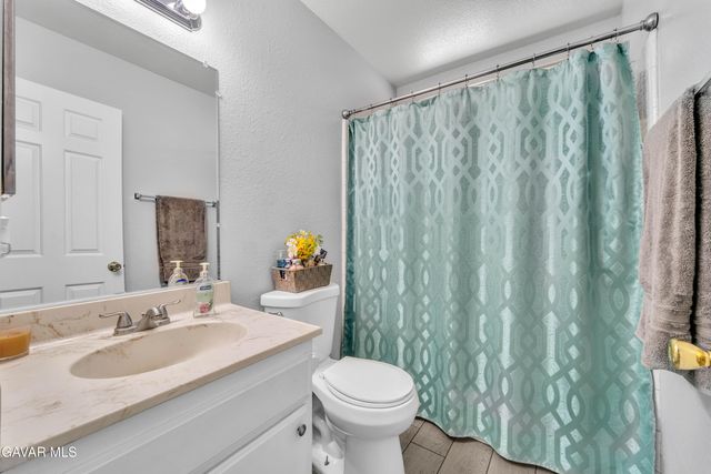 43730 Lena Court, Lancaster, CA 93535