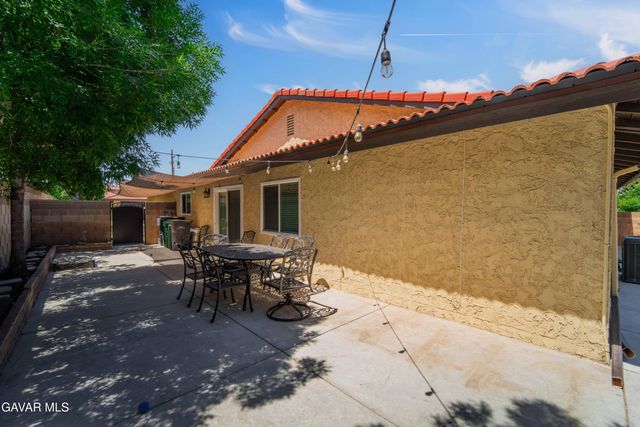 43730 Lena Court, Lancaster, CA 93535