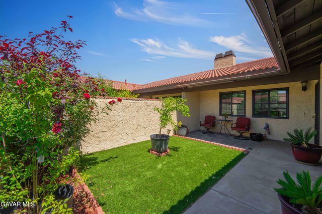 43730 Lena Court, Lancaster, CA 93535