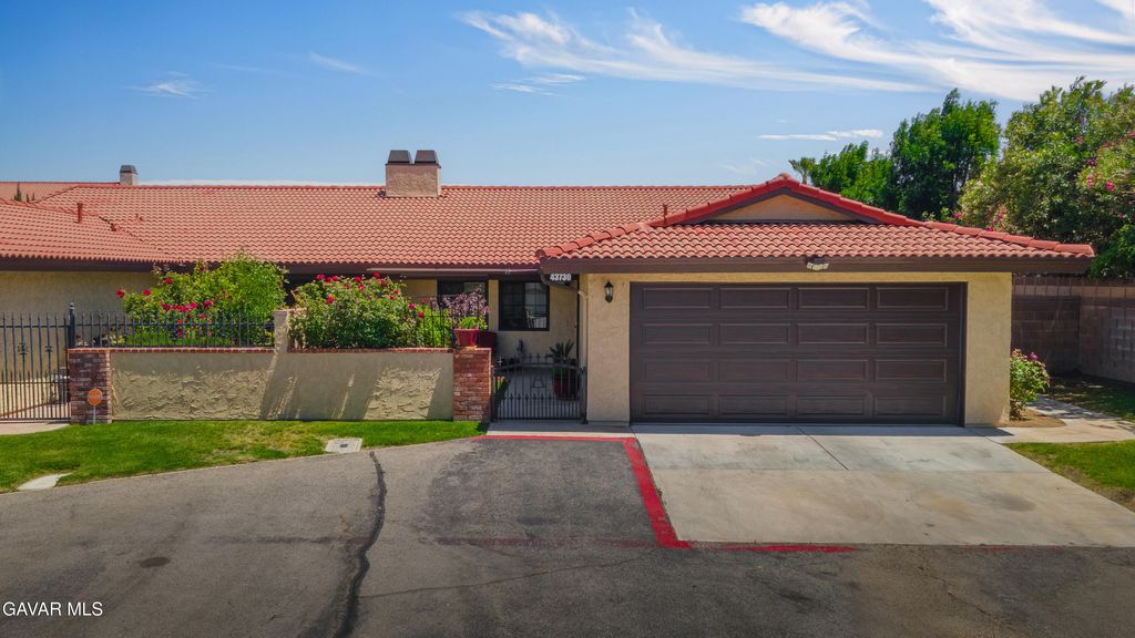 43730 Lena Court, Lancaster, CA 93535