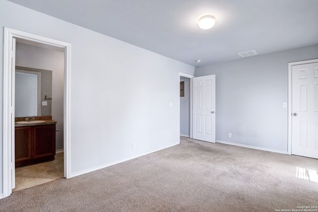 10302 LATELEAF OAK, San Antonio, TX 78223