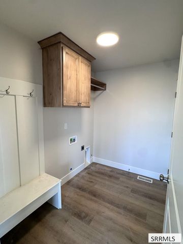1645 Sundown Rd, Rexburg, ID 83440