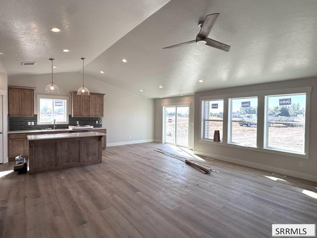 1645 Sundown Rd, Rexburg, ID 83440