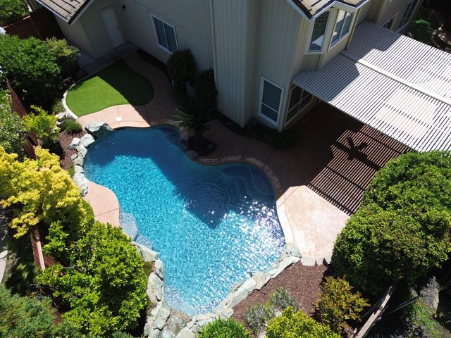 2431 Carr Ct, Rocklin, CA 95765
