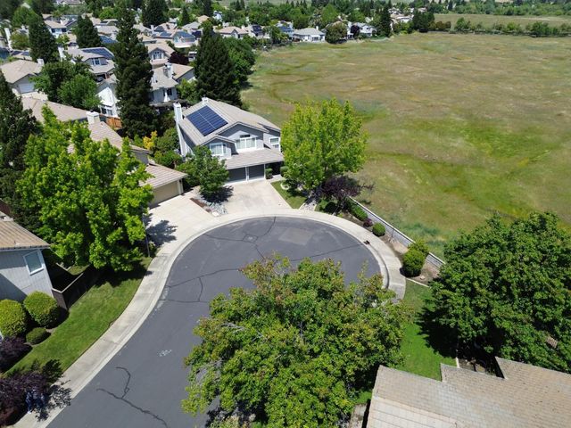 2431 Carr Ct, Rocklin, CA 95765