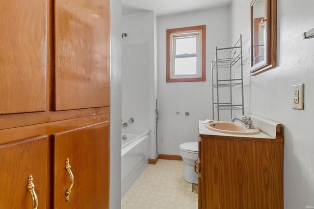 2300 S Washington Street, Marion, IN 46953