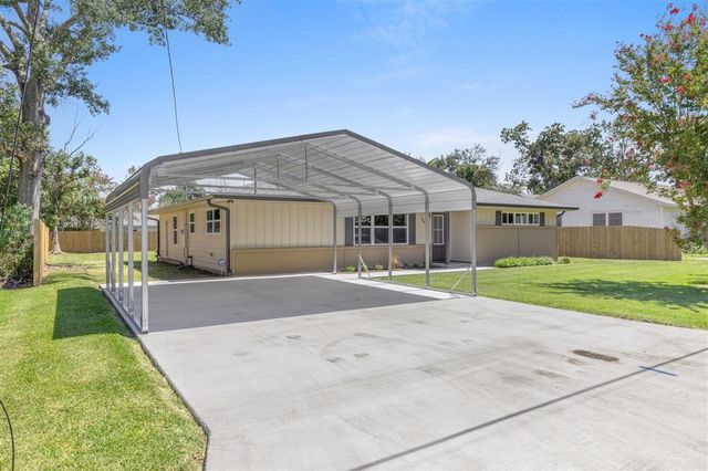 1406 Carol Street, Sulphur, LA 70663