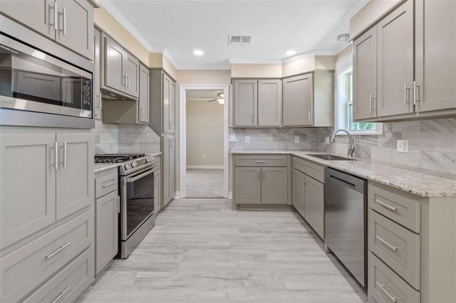 1406 Carol Street, Sulphur, LA 70663