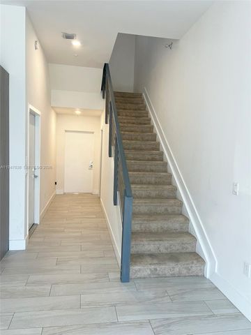 4416 NW 9th St 4416, Plantation, FL 33317