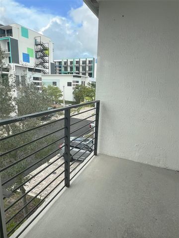 4416 NW 9th St 4416, Plantation, FL 33317