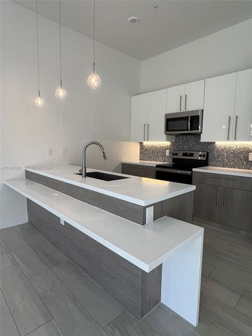 4416 NW 9th St 4416, Plantation, FL 33317