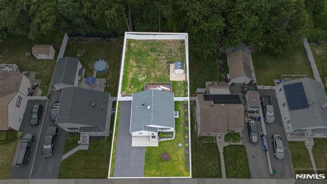 316 Boulevard S, Saddle Brook, NJ 07663