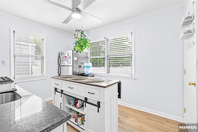 316 Boulevard S, Saddle Brook, NJ 07663