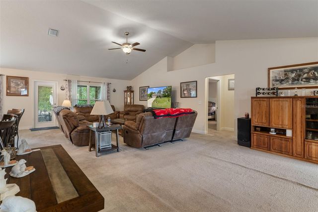 2 BALSAM DRIVE, Homosassa, FL 34446