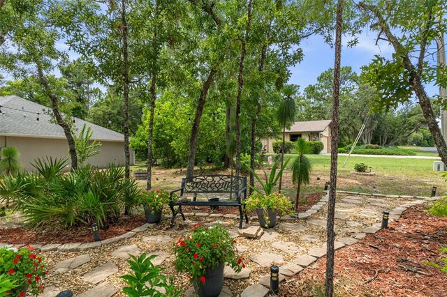 2 BALSAM DRIVE, Homosassa, FL 34446
