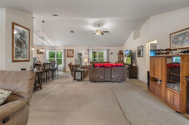 2 BALSAM DRIVE, Homosassa, FL 34446