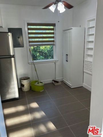 536 State Street, Glendale, CA 91203