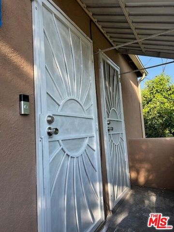536 State Street, Glendale, CA 91203