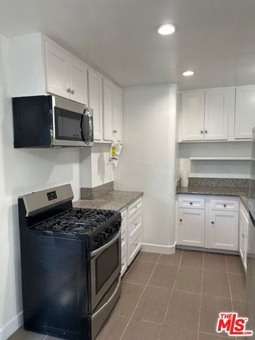536 State Street, Glendale, CA 91203