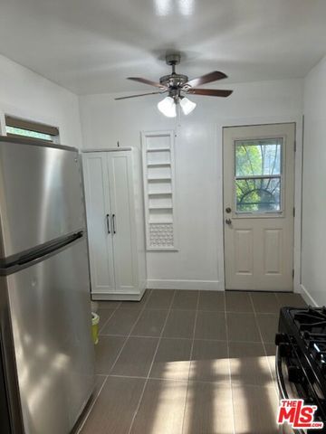 536 State Street, Glendale, CA 91203
