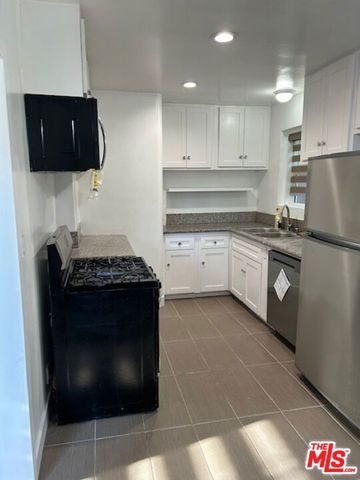 536 State Street, Glendale, CA 91203