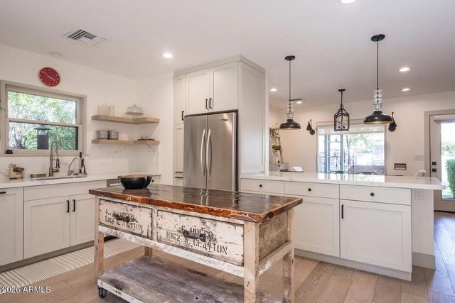 1418 S GRANDVIEW Drive S, Tempe, AZ 85281