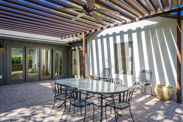 1418 S GRANDVIEW Drive S, Tempe, AZ 85281