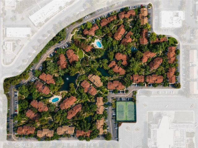 7131 Farralone 46, Canoga Park, CA 91303