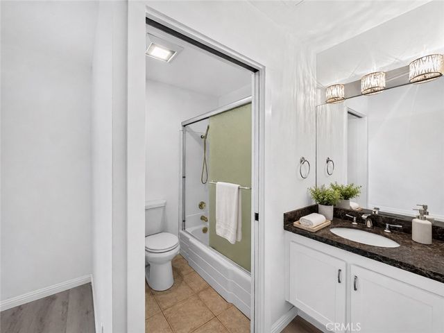 7131 Farralone 46, Canoga Park, CA 91303
