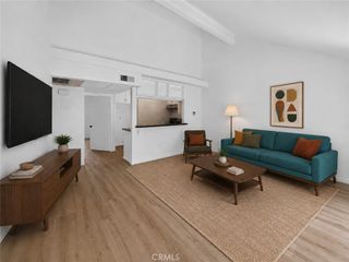 7131 Farralone 46, Canoga Park, CA 91303