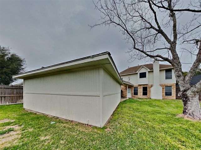 18007 Oakloch Court, Richmond, TX 77407