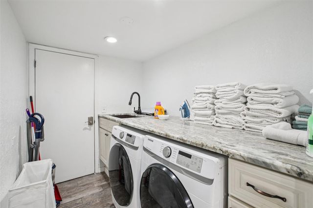 6989 122ND WAY, Seminole, FL 33772