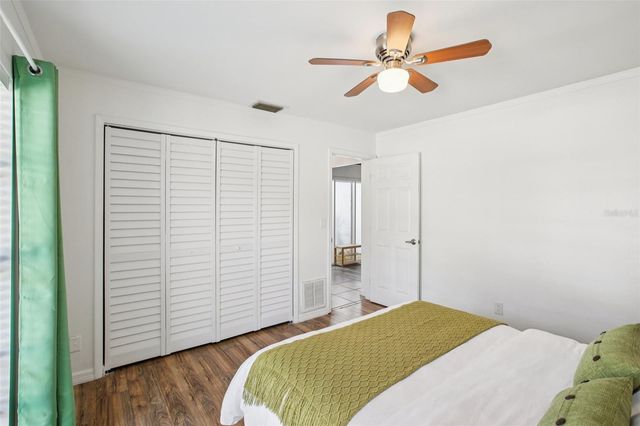 6989 122ND WAY, Seminole, FL 33772