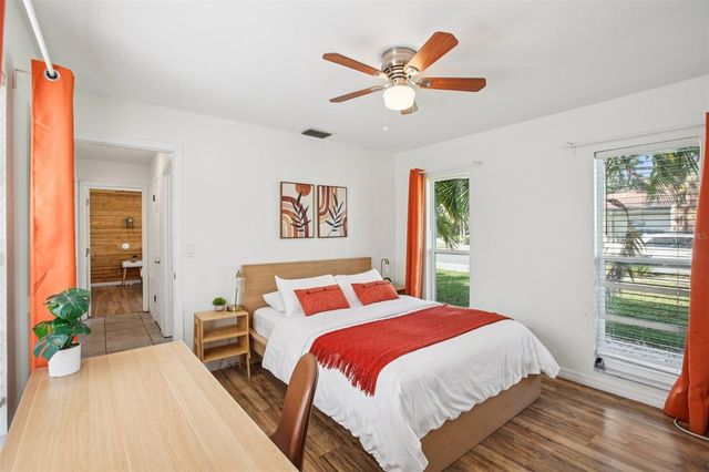 6989 122ND WAY, Seminole, FL 33772