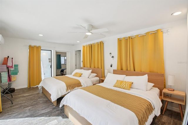 6989 122ND WAY, Seminole, FL 33772