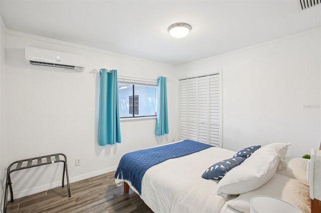 6989 122ND WAY, Seminole, FL 33772