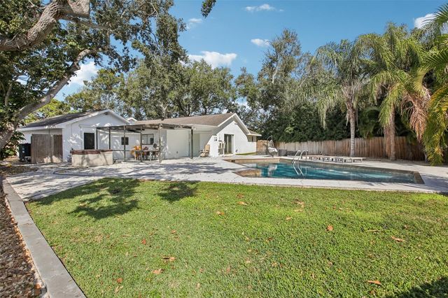 6989 122ND WAY, Seminole, FL 33772