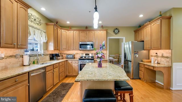 306 CRIMSON CT, Warrington, PA 18976
