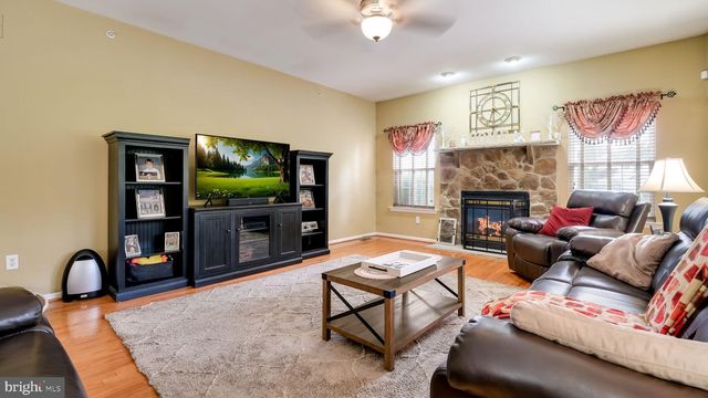 306 CRIMSON CT, Warrington, PA 18976