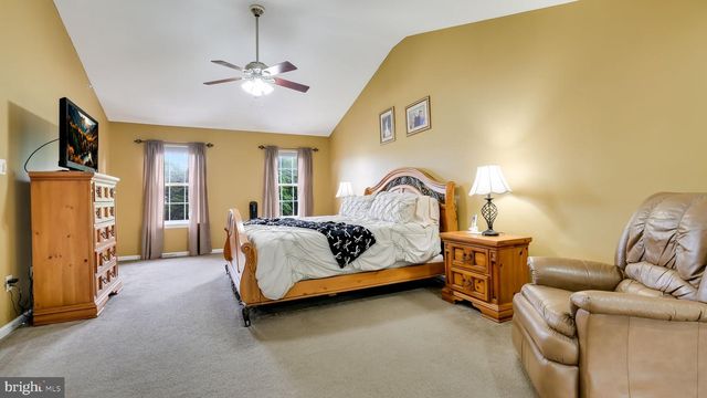 306 CRIMSON CT, Warrington, PA 18976