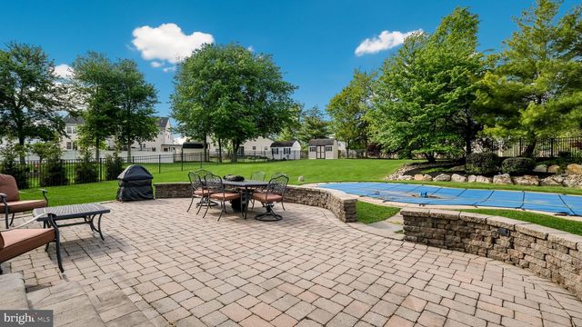 306 CRIMSON CT, Warrington, PA 18976