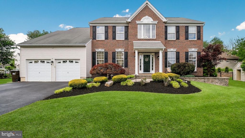 306 CRIMSON CT, Warrington, PA 18976