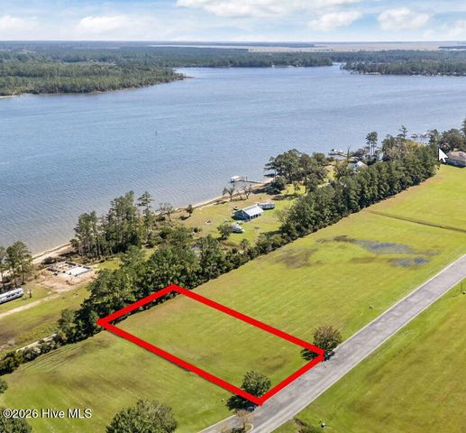 103 Waterway Drive, Havelock, NC 28532