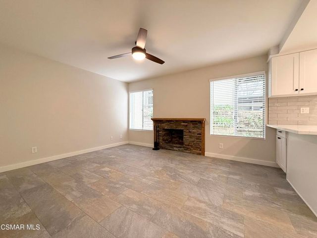 224 Oakleaf Drive 103, Thousand Oaks, CA 91360