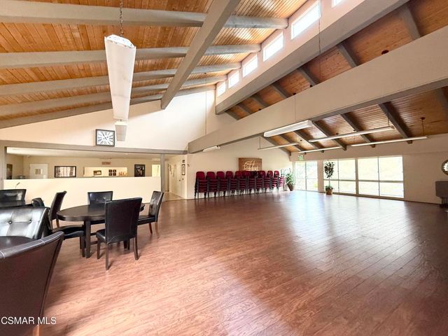 224 Oakleaf Drive 103, Thousand Oaks, CA 91360