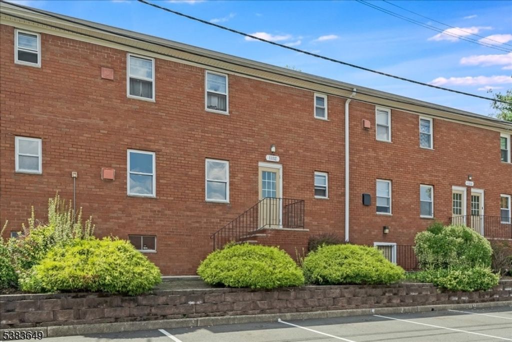 1132 Valley Rd, Wayne Twp., NJ 07470