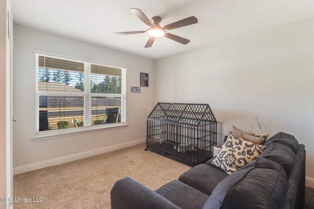 18533 Water Oak Way, Biloxi, MS 39532