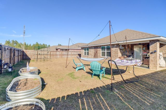 18533 Water Oak Way, Biloxi, MS 39532