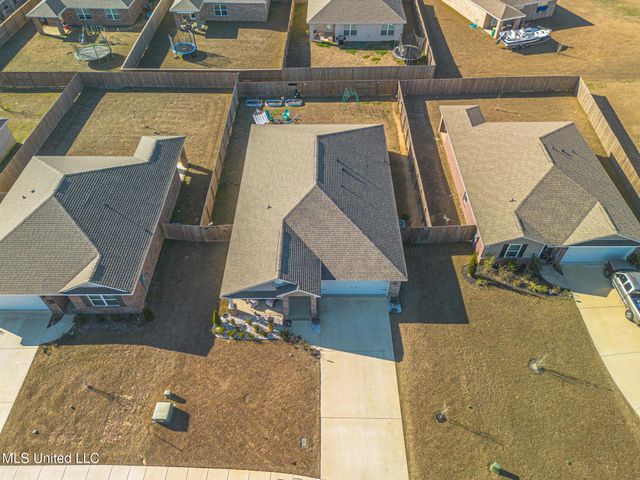 18533 Water Oak Way, Biloxi, MS 39532