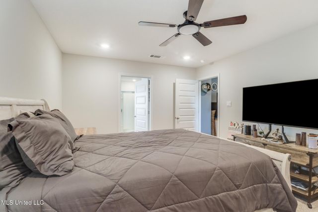 18533 Water Oak Way, Biloxi, MS 39532